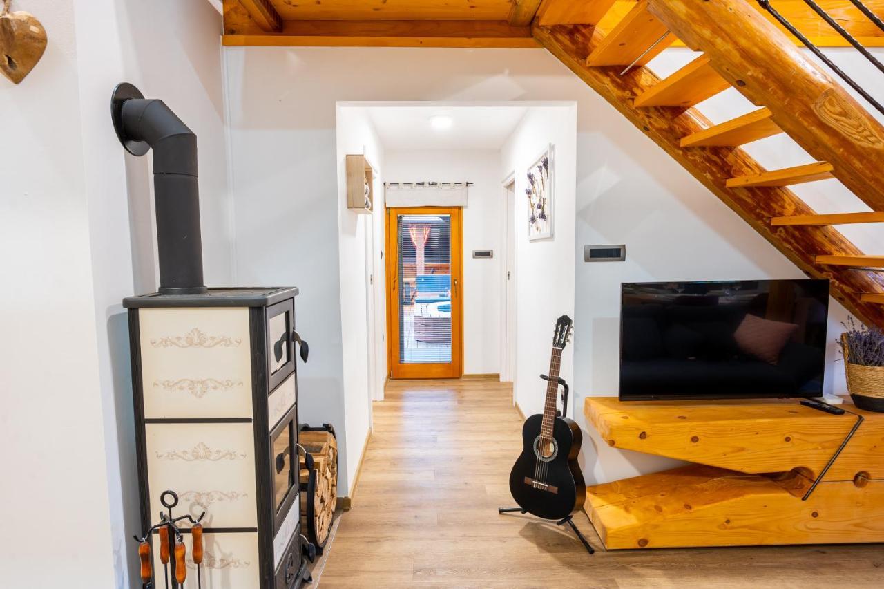 House "Hisca" With Private Terrace, Bbq, Fireplace, Sauna, Hot Tub モジリェ エクステリア 写真